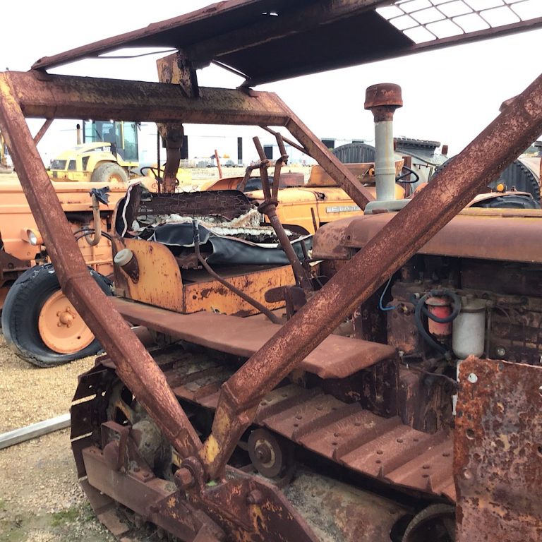 Antique v2 fiat tractor-dozer for sale13