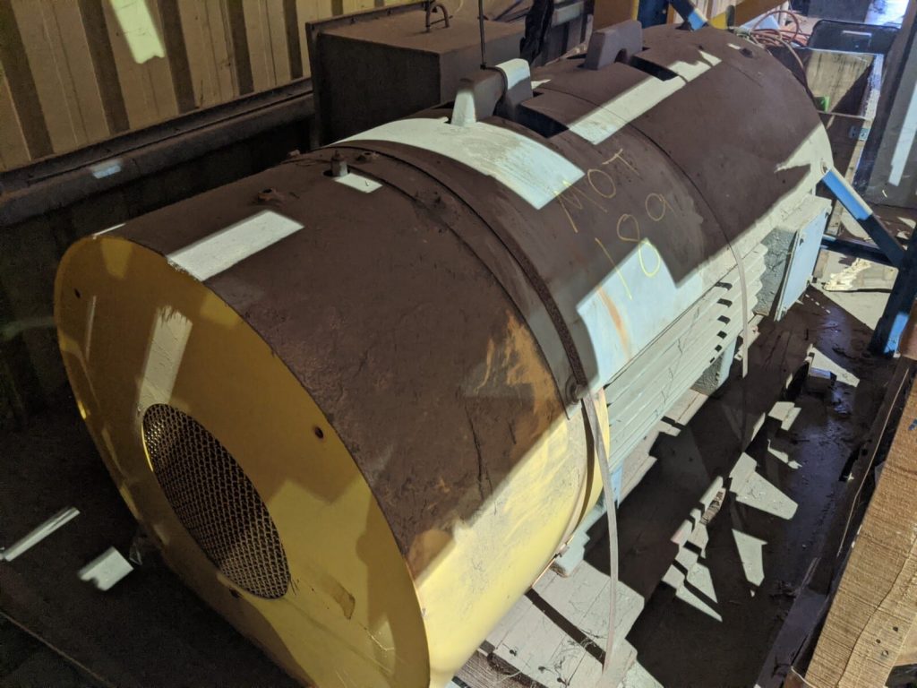 Toshiba 185kw Electric Motor Mine Graveyard