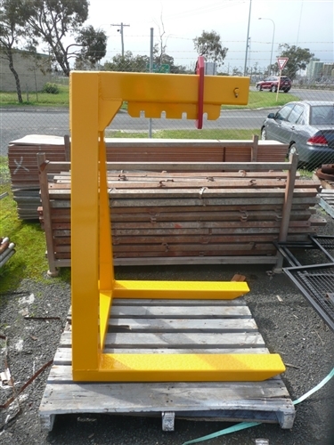pl11-2 Pallet lifter for sale