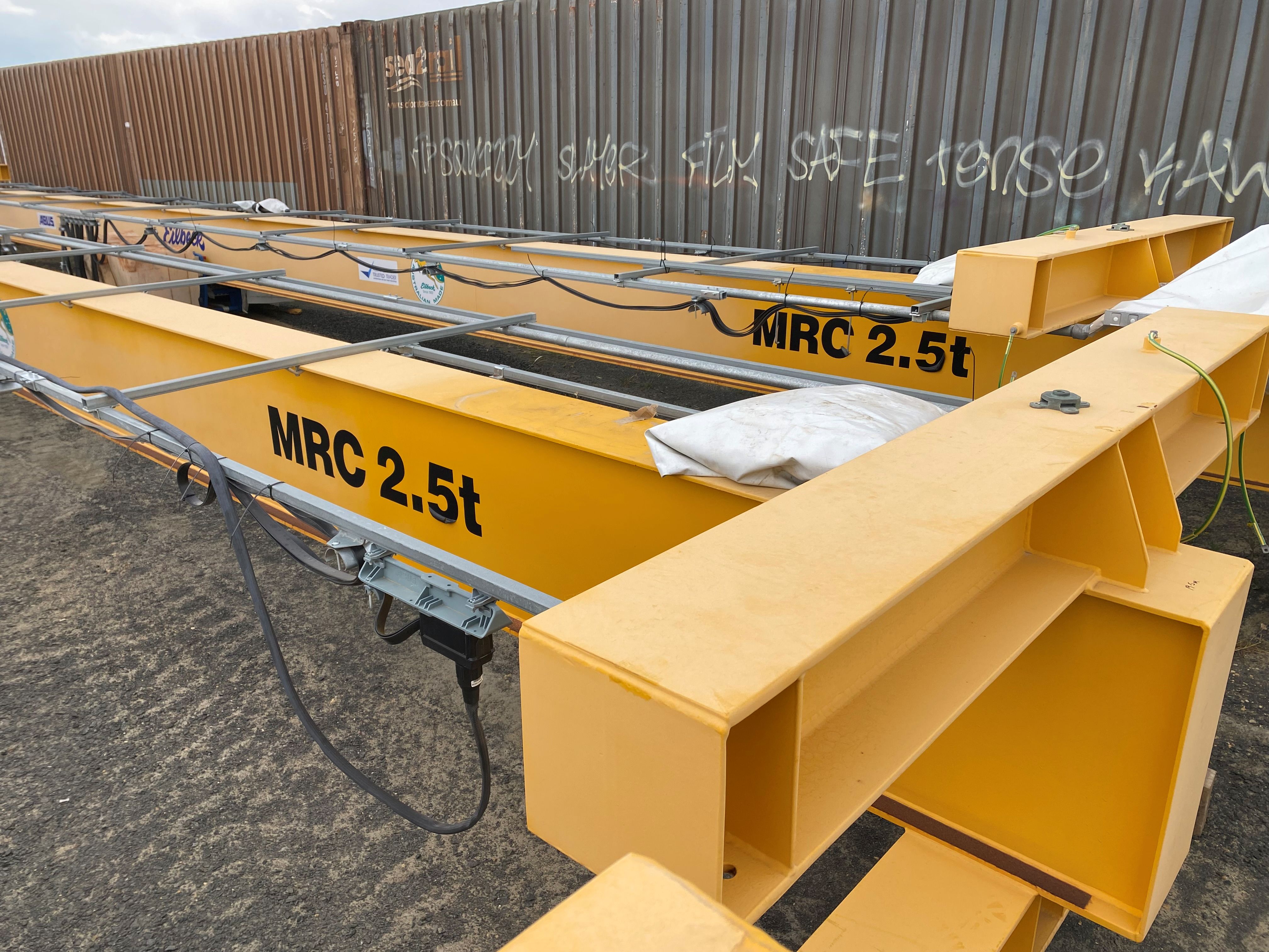 GANTRY CRANES FOR SALE 0.5