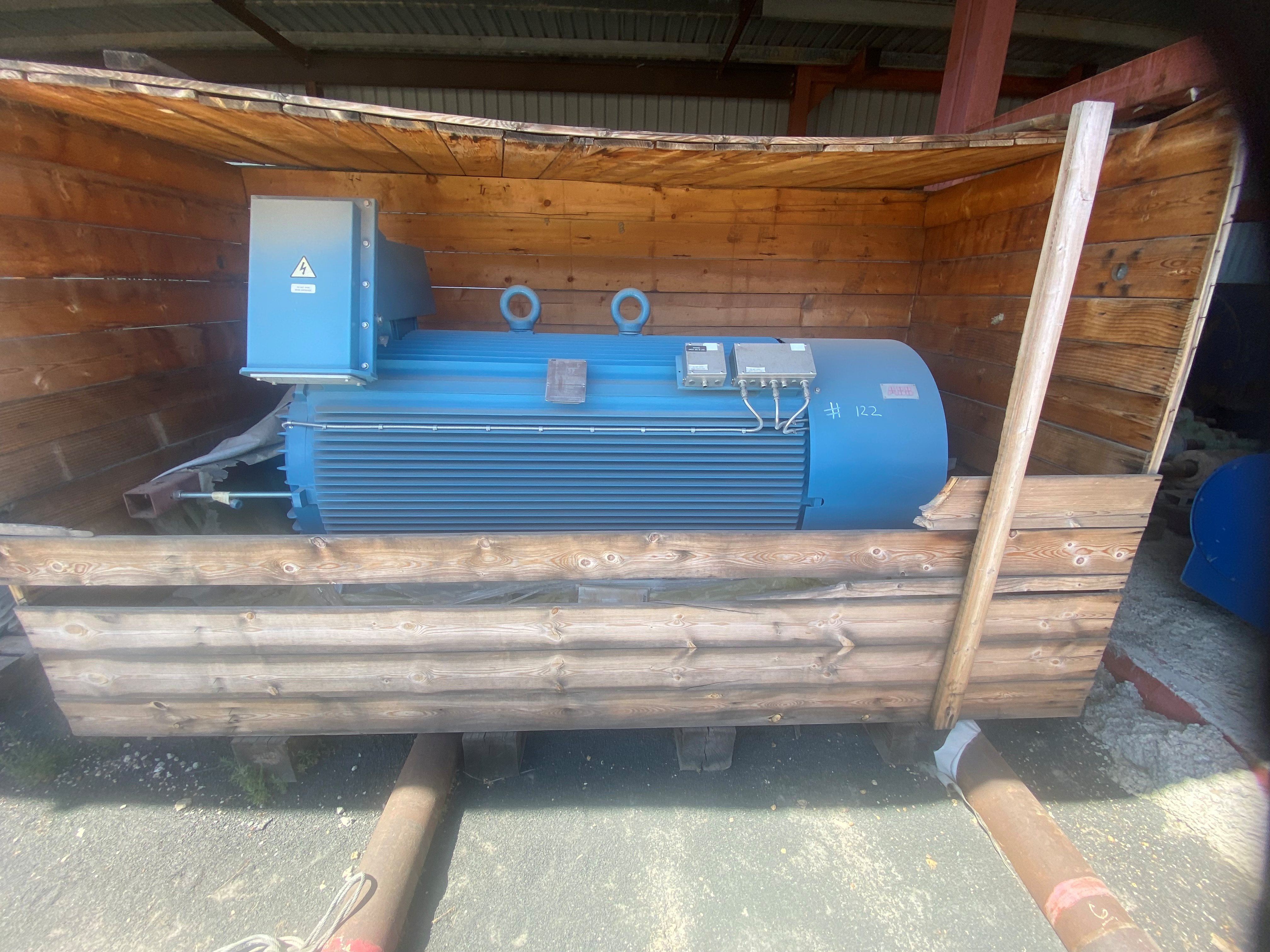 1250kw ELECTRIC MOTOR FOR SALE 1